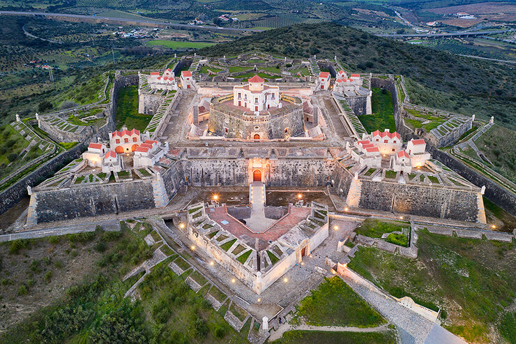 Descubra a cidade fortificada de Elvas, no Alentejo