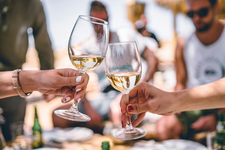 Vinhos e espumantes zero álcool: de tendência a mudança definitiva no consumo