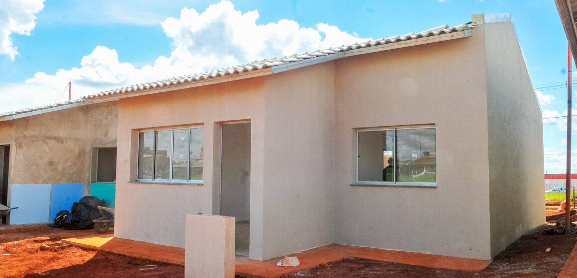 Após entraves mais 3 mil pessoas vão receber moradias no DF