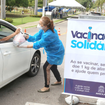 Campanha solidária em Aracaju arrecada 1,5 tonelada de alimentos em três dias