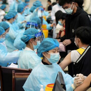 China aplicou mais de 1 bilhão de doses de vacinas contra Covid