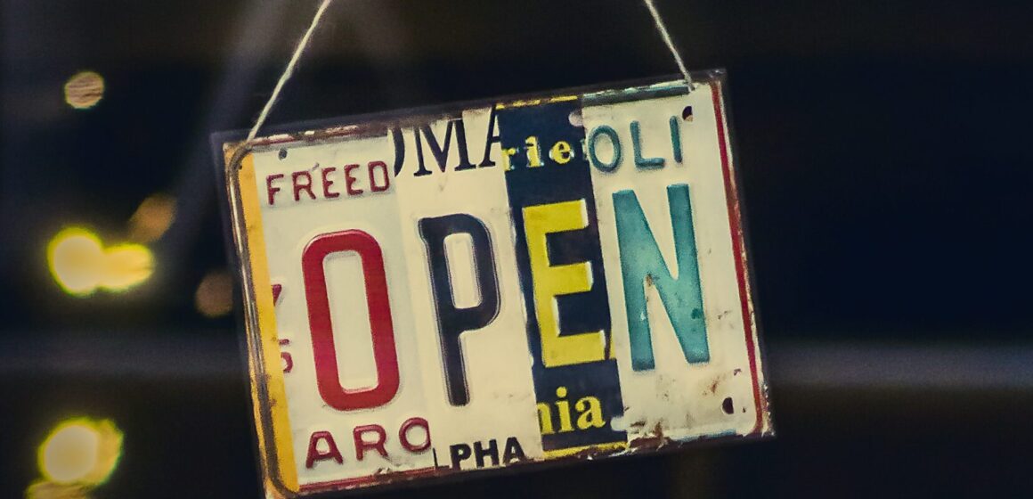 james-sutton-mcjvw2570iA-unsplash-1 Open Bank irá acirrar concorrência entre os Bancos