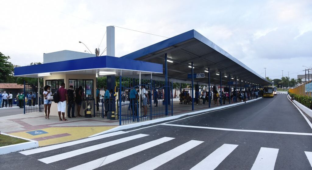 Terminal da Atalaia é entregue em Aracaju