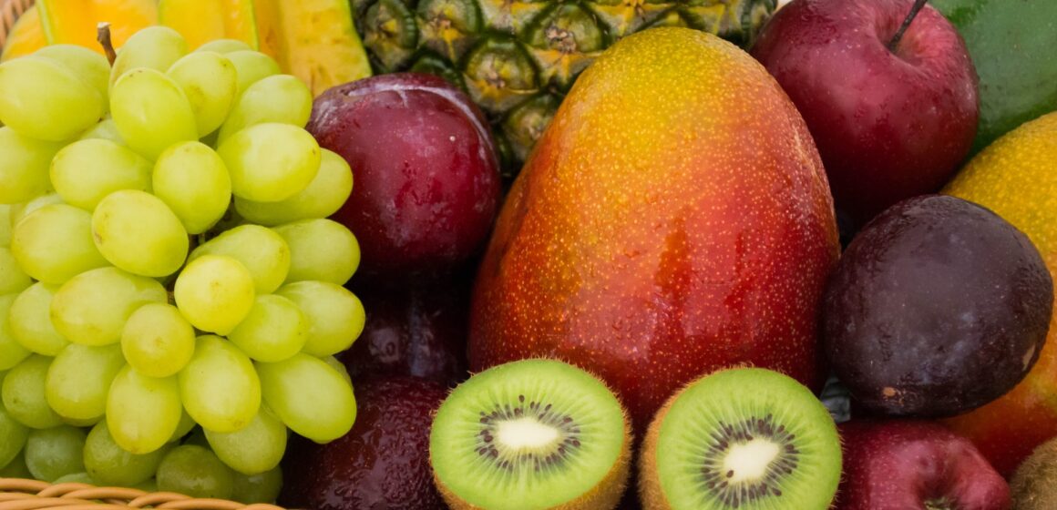 Brasil bate recorde histórico em exportação de frutas em 2021