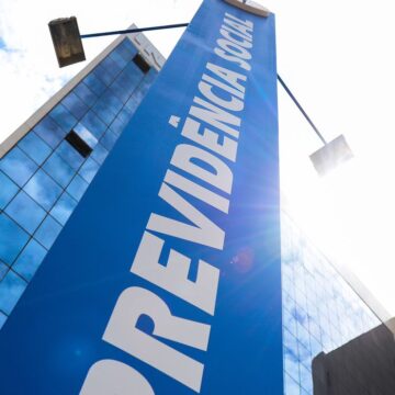 Instituto Nacional do Seguro Social (INSS) INSS começa a pagar hoje décimo terceiro antecipado