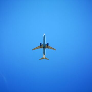 Tribunal de Bruxelas decide que companhias aéreas da UE devem compensar passageiros por atrasos e cancelamentos