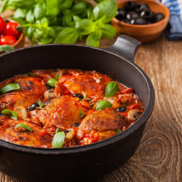 Aposte nessa receita: frango à caçadora