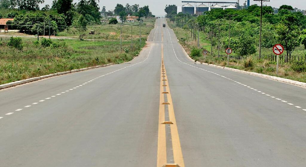 20051011-130365 - Distrito Industrial - 09 Após anos de espera, Governo de MT licita obra e indústria terá gás natural