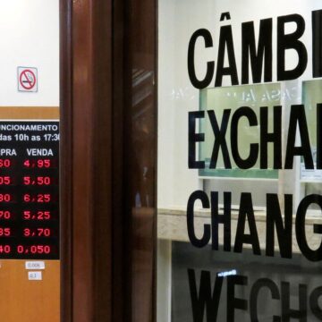 2022-07-21t090047z_2001433054_rc28gv9hci5x_rtrmadp_3_brazil-election-currency Commodities em alta amparam moedas latino-americanas