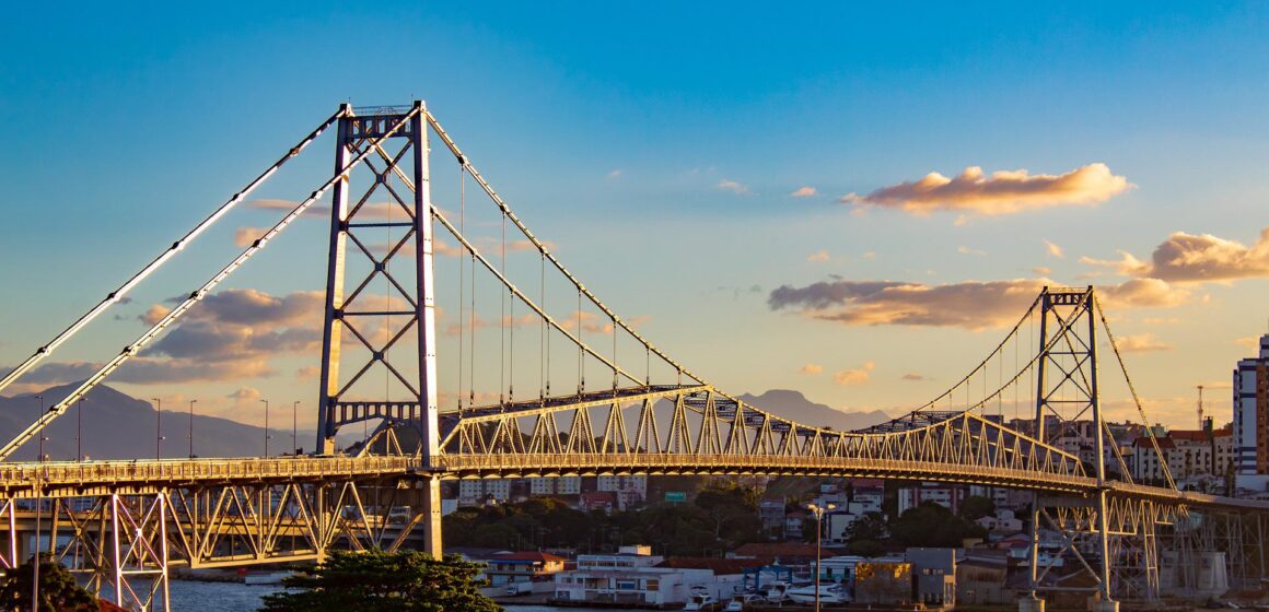 Diversos destinos para escolher nessas férias