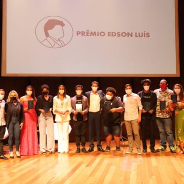 Prêmio no Rio de Janeiro abre inscrições para homenagear jovens com iniciativas inovadoras