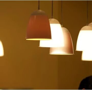 Contas de energia para residências devem saltar 80% no Reino Unido e superar R$ 20 mil ao ano