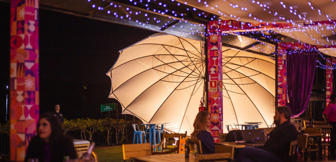 local-winesounds243 Música e vinhos na beira do lago em Brasília