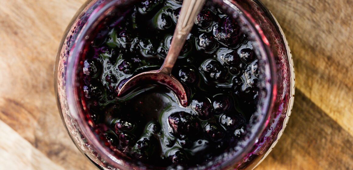 Aprenda a fazer 5 deliciosas geléias