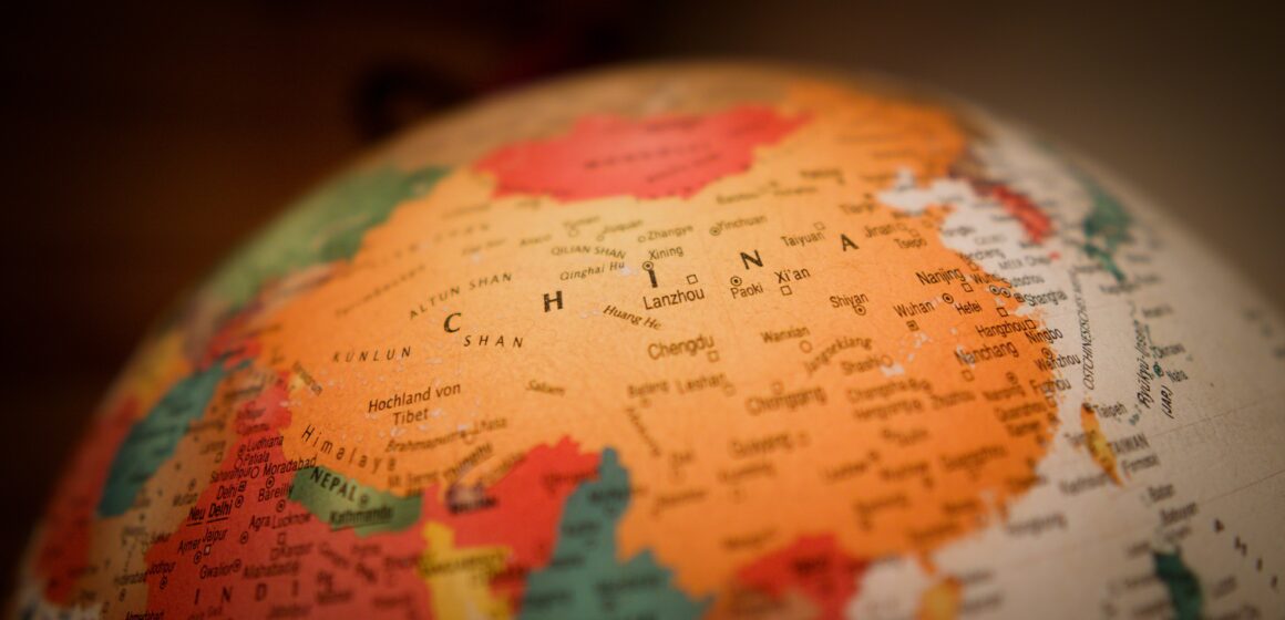 EUA anunciam pacote de sanções para chips na chineses