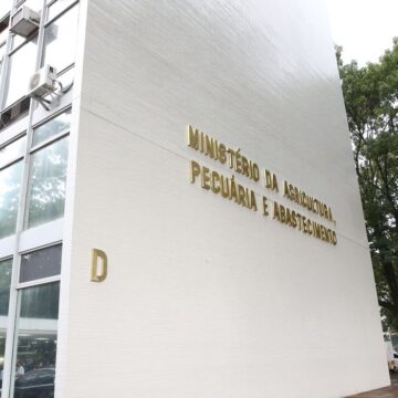 Fachada do Ministério da Agricultura, Pecuária e Abastecimento (Mapa) Agricultura familiar terá novo cadastro a partir desta terça-feira