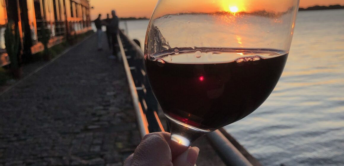 Vinho-no-Cais-Divulgação-Cais-Embarcadero-3 Vinho no Cais é um dos grandes eventos do Cais Embarcadero em Porto Alegre