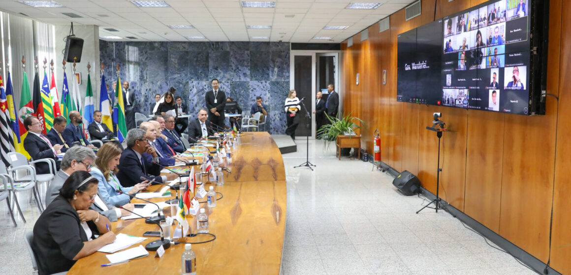 Governadores estudam ações para reduzir perdas com a limitação do ICMS