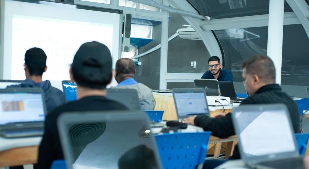 Naves do Conhecimento oferecem mais de 3 mil vagas gratuitas no Rio