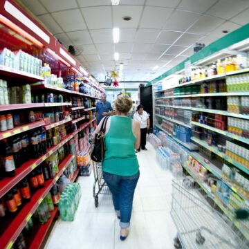 supermercados_dia_8 Em 2022, cesta básica subiu nas 17 capitais pesquisadas pelo Dieese