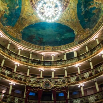 Teatro Amazonas é eleito o “monumento mais bonito” do Brasil
