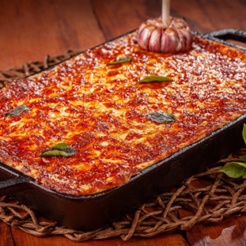 Que tal uma lasanha de Mandioca à Bolonhesa?