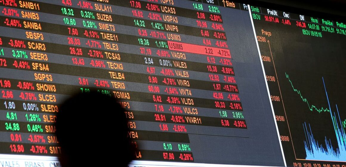 Bolsa ultrapassa 114 mil pontos e fecha no maior nível desde novembro