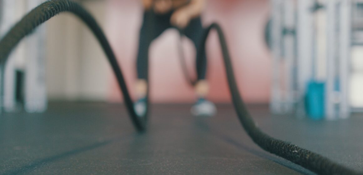 chase-kinney-FMQBLyhD2HU-unsplash Exercício físico no inverno requer cuidados