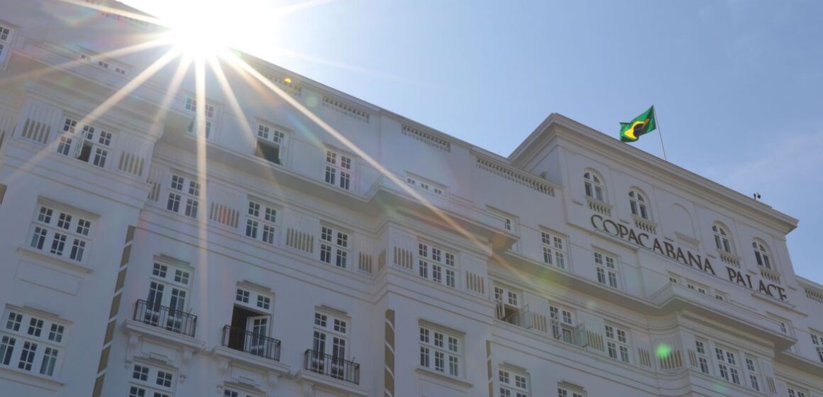 Copacabana Palace: um século de história e elegância à beira-mar
