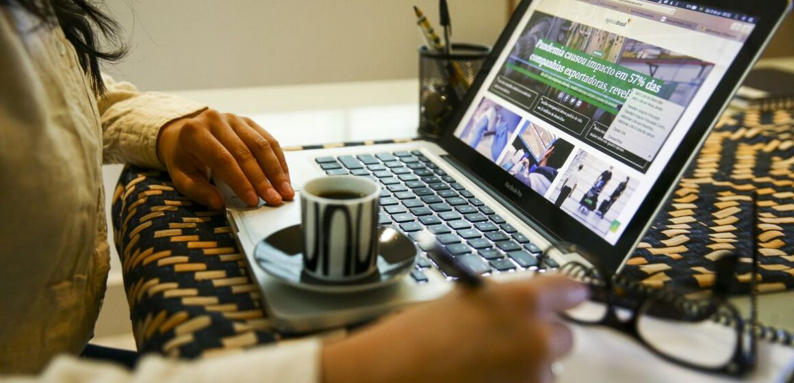 Teletrabalho, home office ou trabalho remoto. Pnad Contínua mostra que 9,5 milhões faziam trabalho remoto em 2022