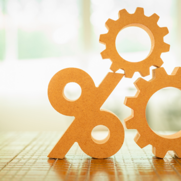 Inflação fecha 2023 em 4,6% segundo BC: probabilidade de estouro da meta cai para 17%