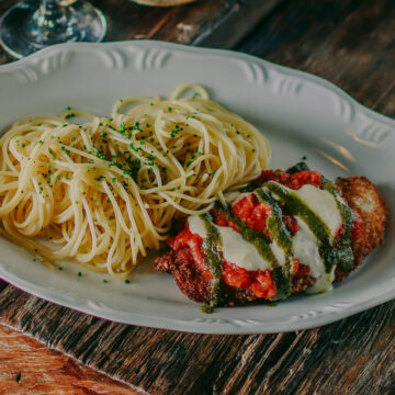 Le Moustache traz gastronomia com inspiração francesa para Porto Alegre