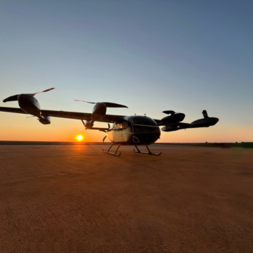 Embraer revela protótipo de carro voador eVTOL no Farnborough Airshow
