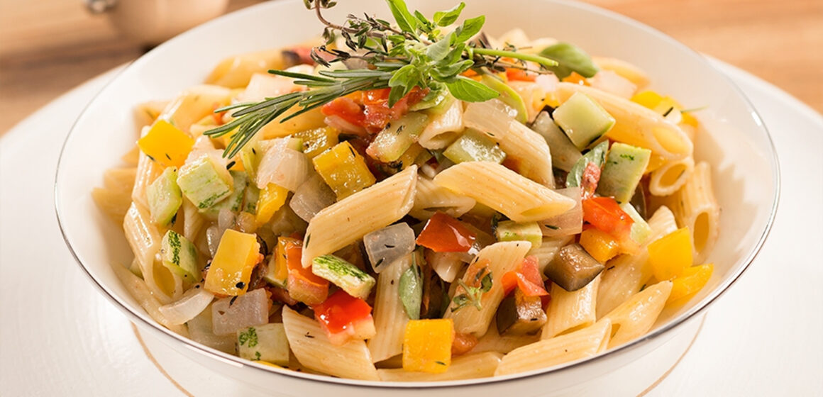 Prepare um cardápio completo para um almoço ou jantar especial