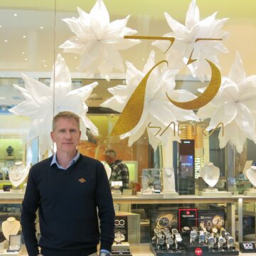 Confira a entrevista exclusiva com Luiz Lichtman sobre os 75 anos da marca SAFIRA