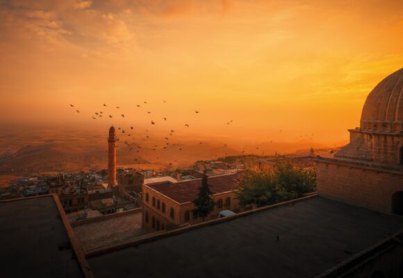 Mardin-Zinciriye-Medresesinden-Ulu-Camii-DAG2130-1 Cidades turcas: tesouros turísticos além de Istambul