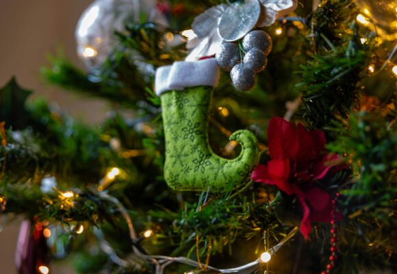 Natal, fim de ano e a urgência do tempo: por que esse período desperta ansiedade, angústia e a sensação de “fim de mundo”?