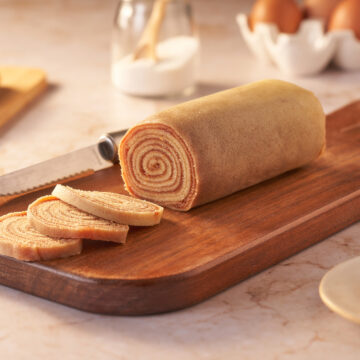 Aprenda a fazer o famoso bolo de rolo