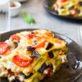 Lasanha com berinjela, Pesto Genovese e tomatinhos: uma receita colorida e aromática