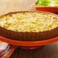 Para começar a semana: Quiche Leve de Cream Cracker e Legumes