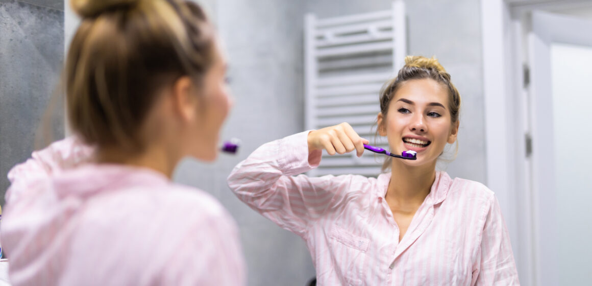 Mitos e verdades sobre escovação dos dentes